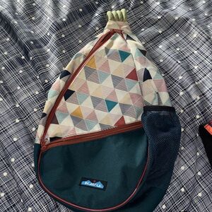 Kavu Multicolor Triangle Crossbody Bag